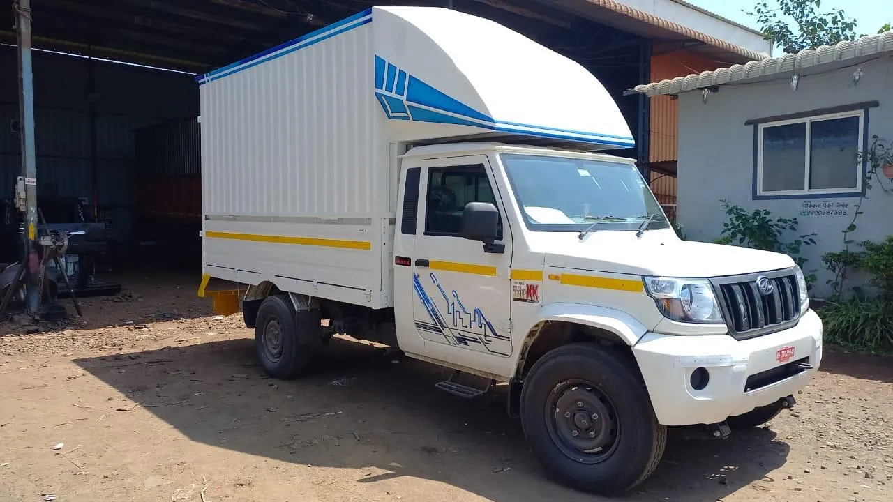 Mahindra Pickup Courier